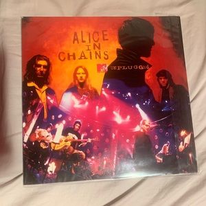 ALICE IN CHAINS - MTV UNPLUGGED
Import 180 Gram 2LP BLACK VINYL